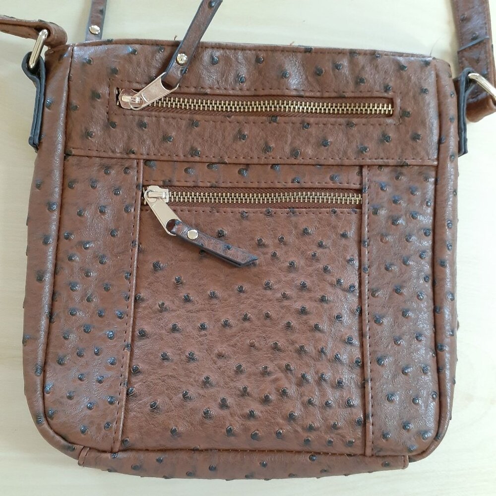 Cato Womens Leather Shoulder Bag Crossbody Bag Brown Adjustable Strap